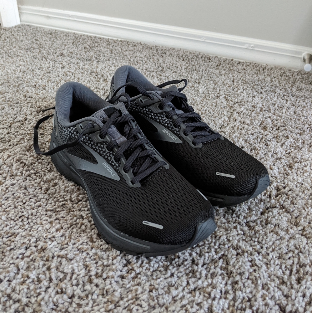 Brooks Ghost 14 Women's Running Shoes size 8
